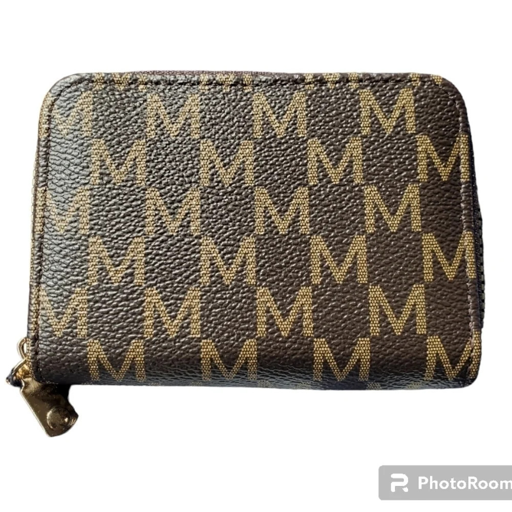 NEW Women's Wallet Credit Card Holder Coin Zipper Wallet Brown